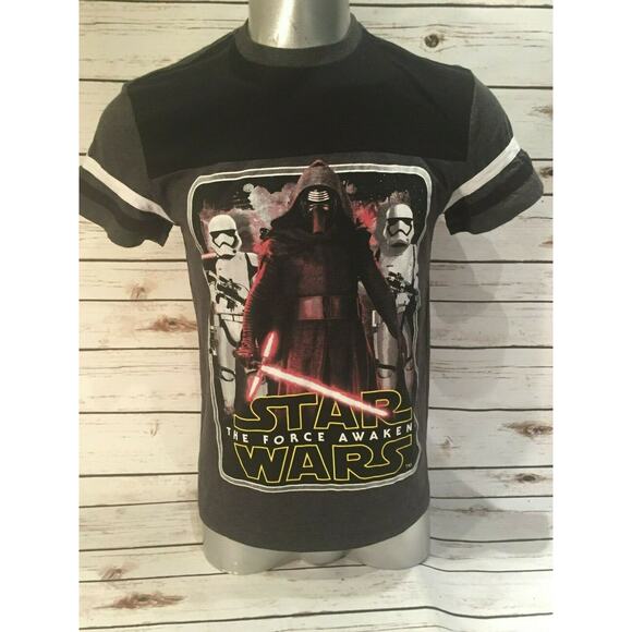 Star Wars The Force Awakens Storm Troopers Light Saber QUALITY T-Shirt Medium - Picture 1 of 6